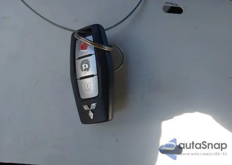 2022 Mitsubishi Outlander Es 2.5 2Wd из США, поврежденный, VIN JA4J3TA88NZ025680